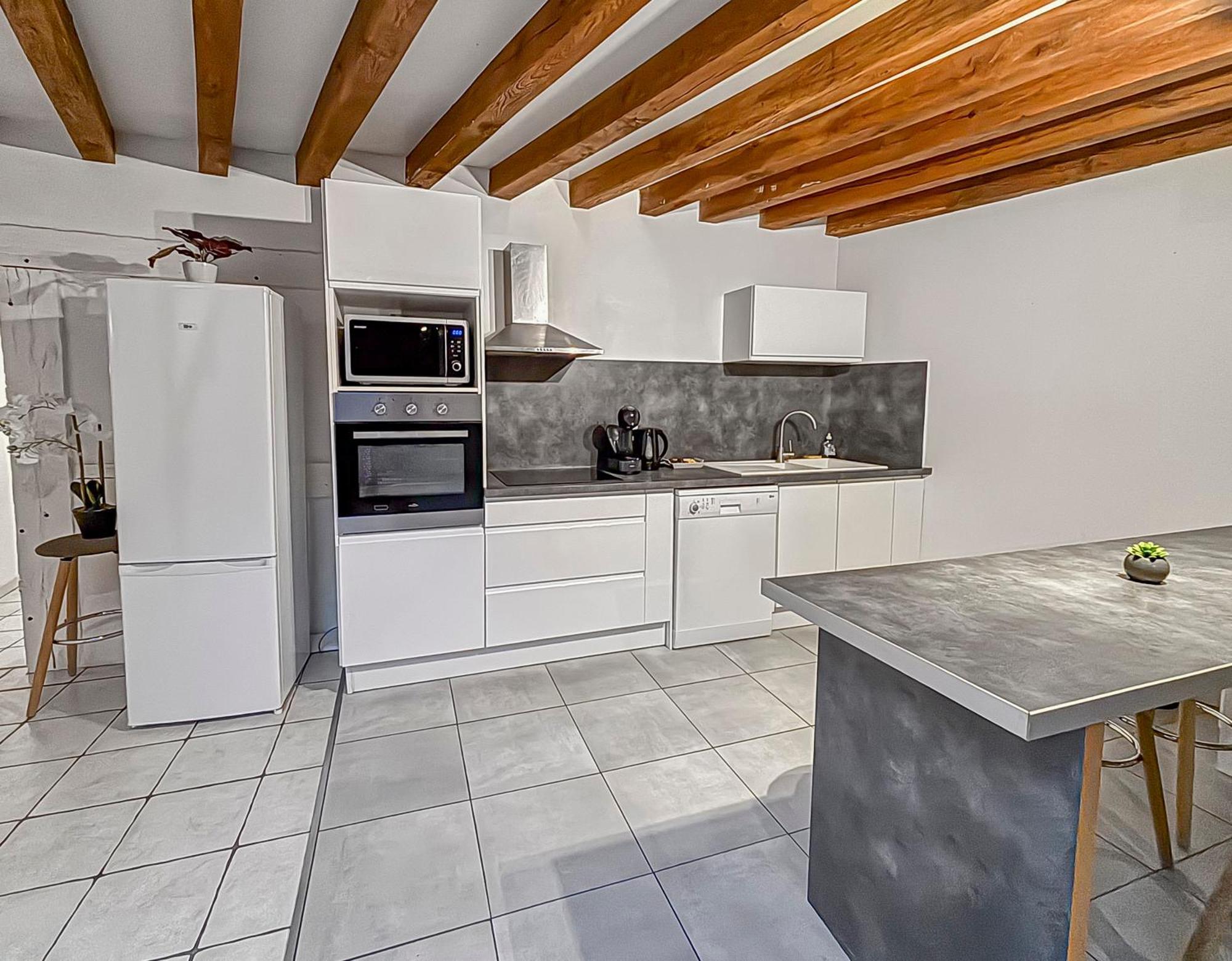 Spacieux & Lumineux Avec Smart Tv Et Wi-Fi Rapide Troyes Exterior foto