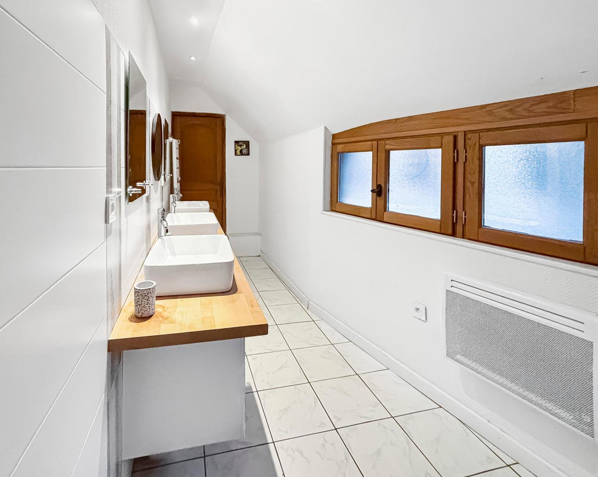 Spacieux & Lumineux Avec Smart Tv Et Wi-Fi Rapide Troyes Exterior foto